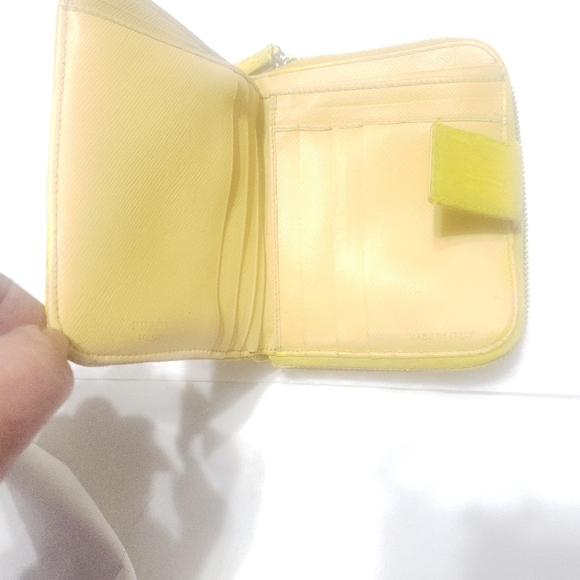 PRADA Vintage YELLOW BIFOLD CANVAS WALLET - Picture 11 of 15
